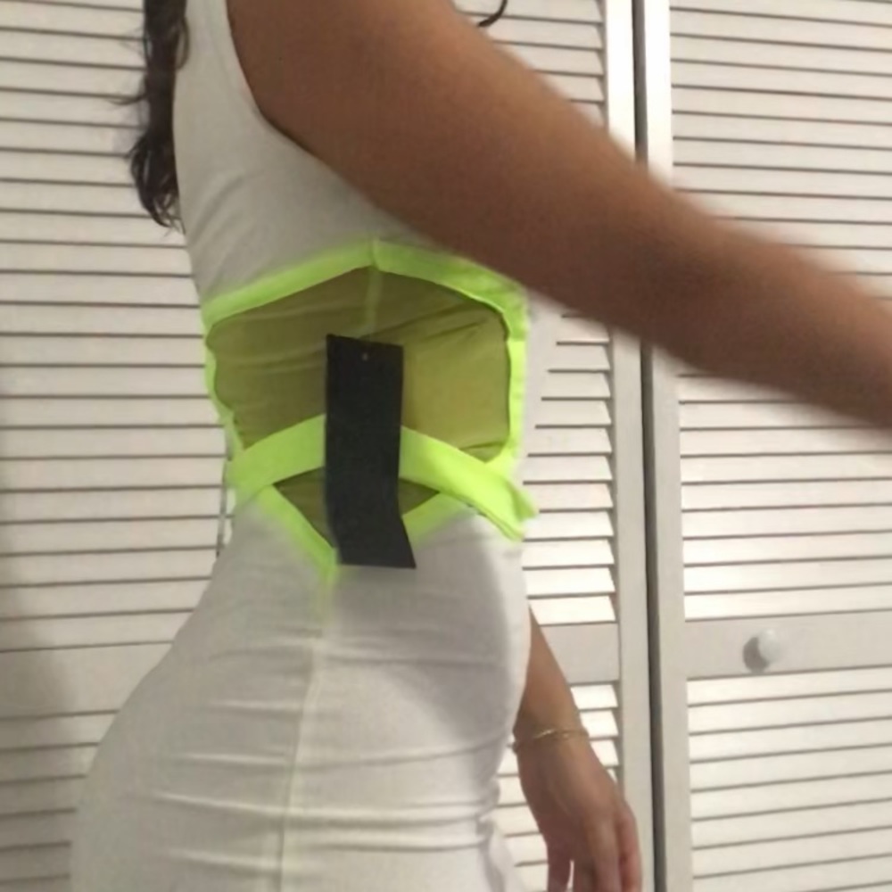 Dress - Picture 6 of 6